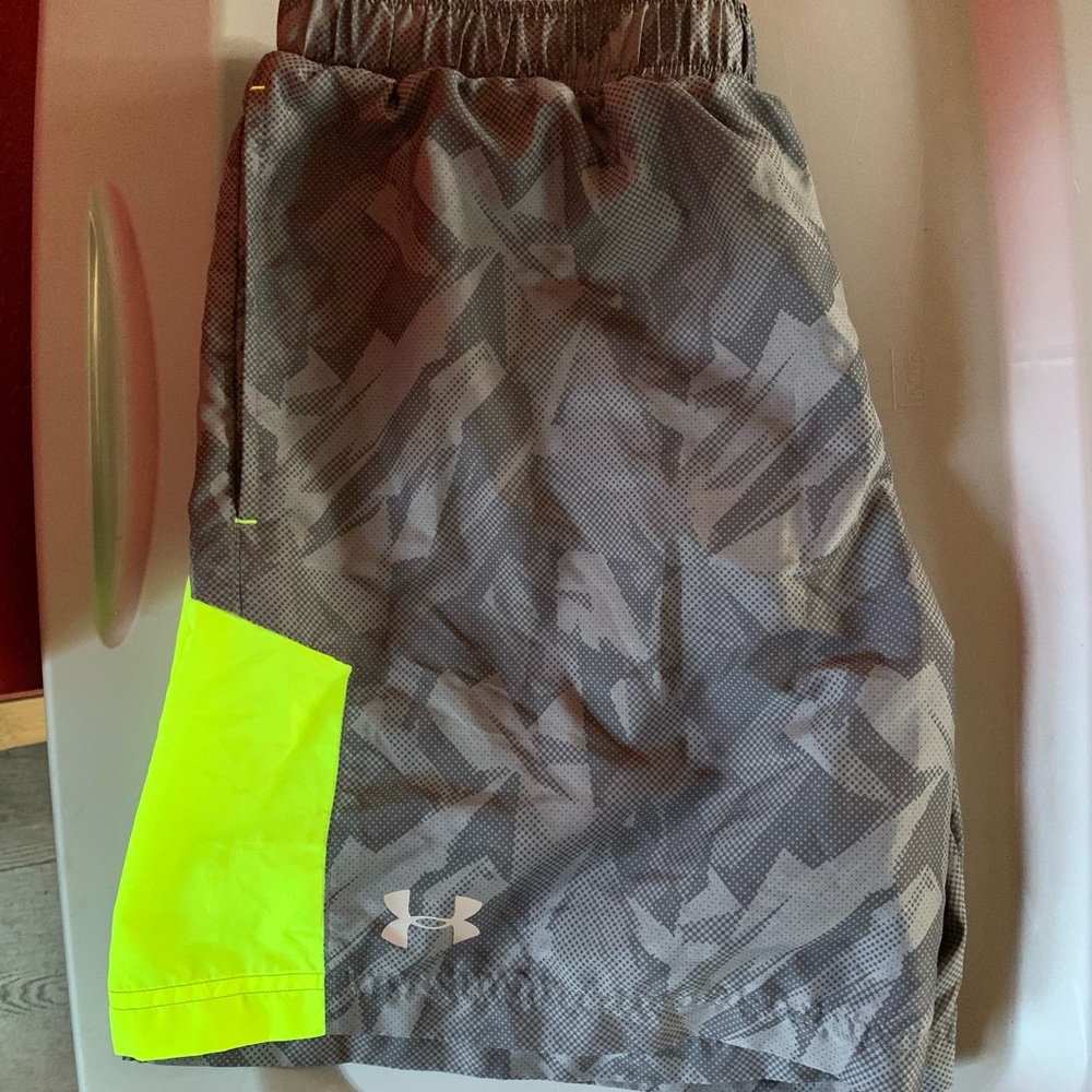 Men’s shorts